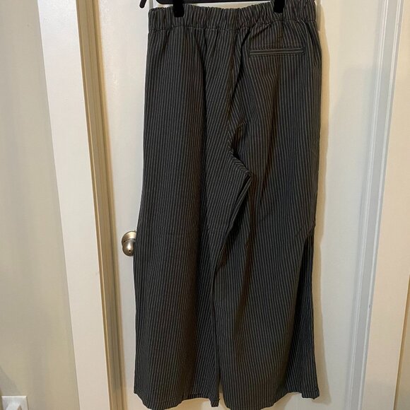 NWT Aerie Stripe Dress Trouser - Large Short - Picture 4 of 6